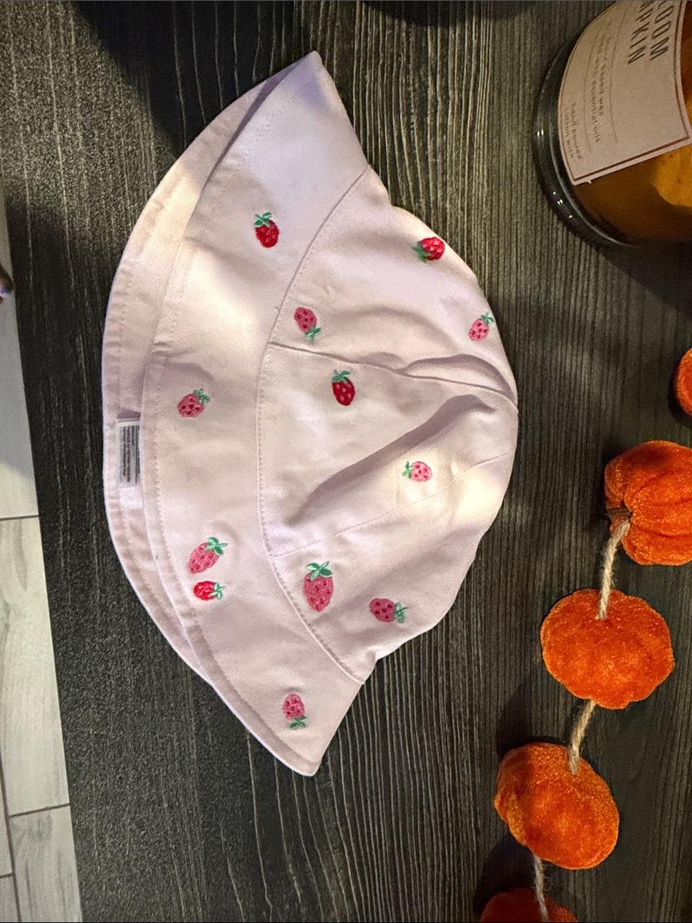 GAP Pink Bucket Hat with Embroidered Strawberries - Picture 6 of 6